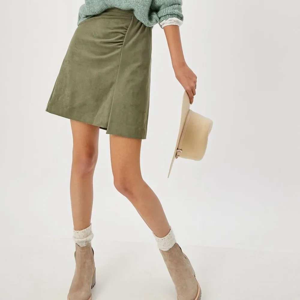 NWT Anthropologie Roxanna Sueded Mini Skirt